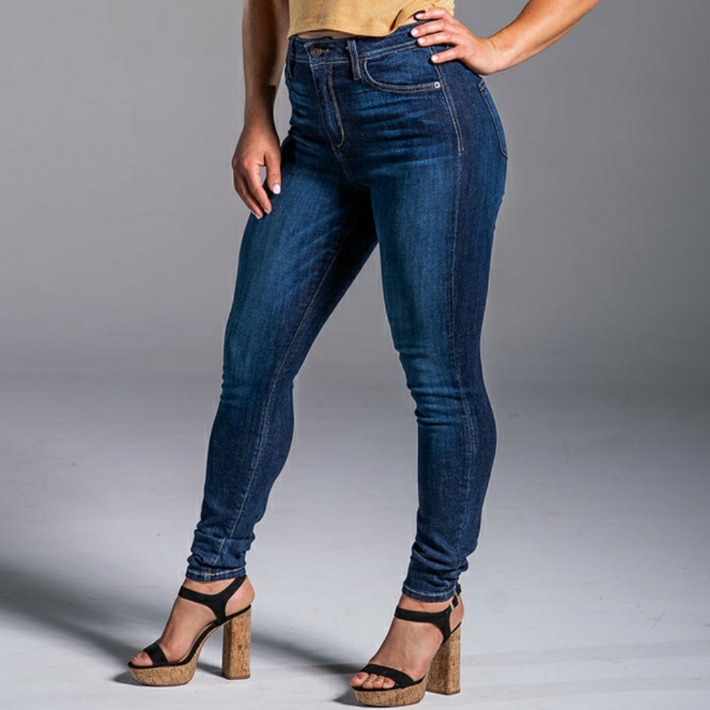 Fran Denim Women's April Super High Rise Skinny Dark Wash jeans Size: 28